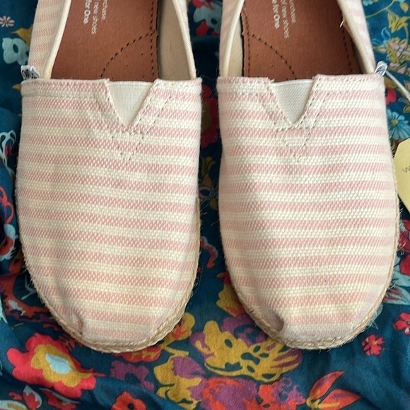 Brand New Toms Blossom Woven Stripe Rope Sole Slip On Flats Spring Pink Canvas - Picture 5 of 14